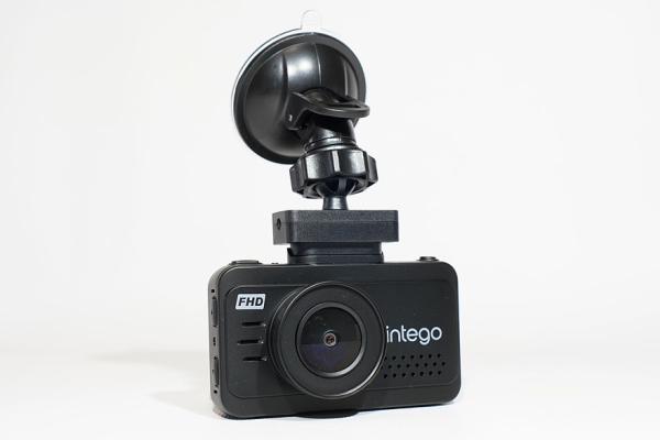 Видеорегистраторы с GPS-информером: диапазон 10-14 тысяч рублей Видеорегистраторы с GPS-информером: диапазон 10-14 тысяч рублей