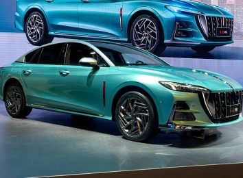 До России добрался лифтбек Hongqi H6: известны цены и комплектации До России добрался лифтбек Hongqi H6: известны цены и комплектации