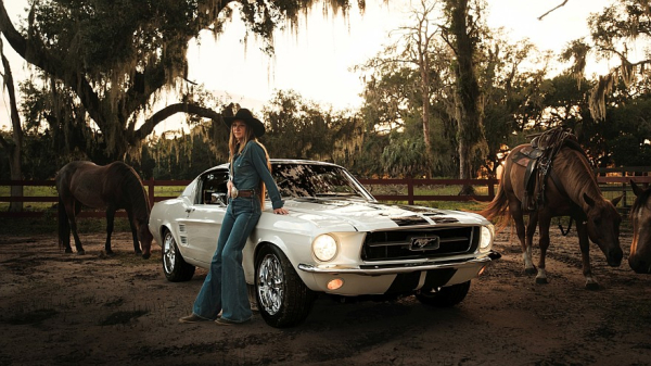 Ford Mustang ‘67 Ghost от ECD Automotive Design: классический рестомод с мотором Roush V8