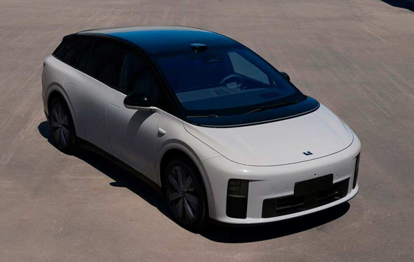 LiXiang i6: представлен младший электрический кроссовер марки