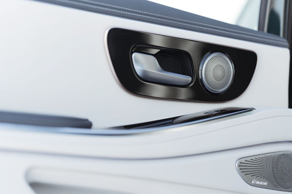 Покупаем Exeed VX: три экрана, семь режимов вождения и 23 динамика