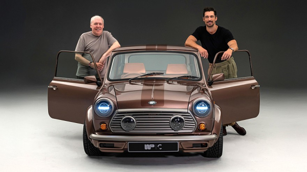 Бывший шеф-дизайнер Jaguar сделал крутой рестомод на базе классического Mini Бывший шеф-дизайнер Jaguar сделал крутой рестомод на базе классического Mini