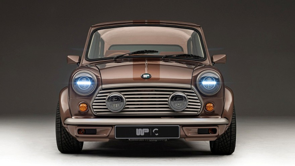 Бывший шеф-дизайнер Jaguar сделал крутой рестомод на базе классического Mini Бывший шеф-дизайнер Jaguar сделал крутой рестомод на базе классического Mini