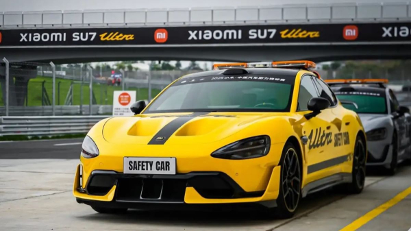 Xiaomi SU7 Ultra поставил рекорд Нюрбургринга среди электромобилей Xiaomi SU7 Ultra поставил рекорд Нюрбургринга среди электромобилей