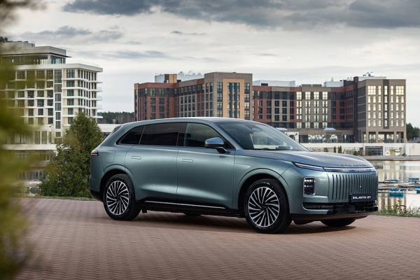 Покупаем Exlantix ET: что это за автомобиль и чем он интересен