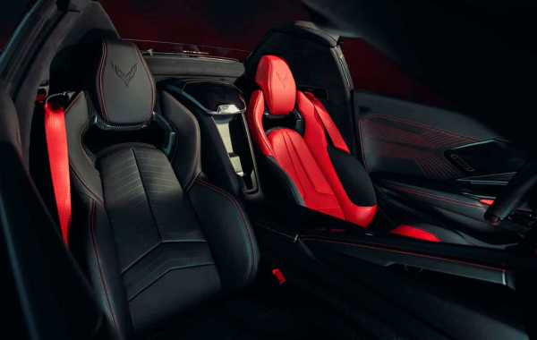 Chevrolet Corvette ZR1X: гибридная версия спорткара с 1 267-сильной установкой