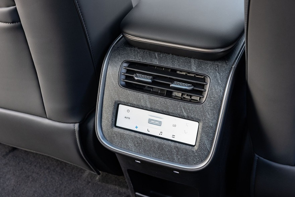 Покупаем Exlantix ET: что это за автомобиль и чем он интересен