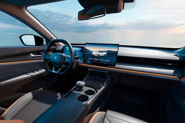 Changan Uni-V третьего поколения оказался глубоким рестайлингом оригинальной модели