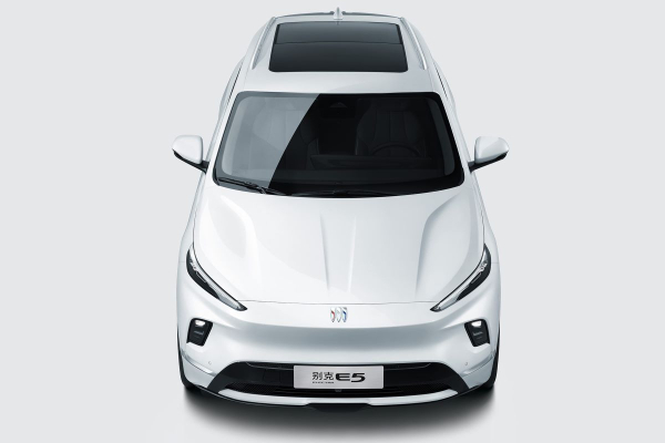 Кроссовер Buick Electra E5 подвергся легкому рестайлингу