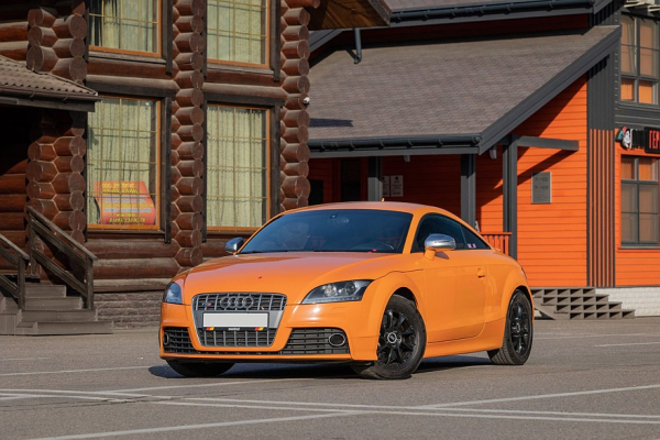 Audi TT II (8J) с пробегом: очень жёсткая подвеска и 500 лошадиных сил без снижения ресурса