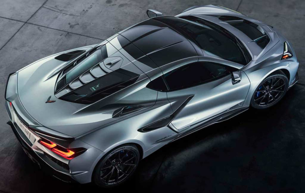 Chevrolet Corvette ZR1X: гибридная версия спорткара с 1 267-сильной установкой