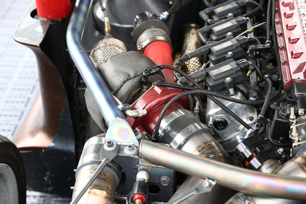 Четыре топливных насоса для 1646 лошадиных сил: тюнинг Dodge Viper SRT для RDS GP Четыре топливных насоса для 1646 лошадиных сил: тюнинг Dodge Viper SRT для RDS GP