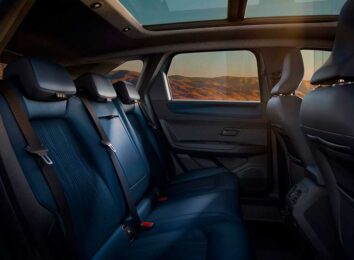 Французы рассекретили кроссовер Renault Boreal: в Европе он не появится