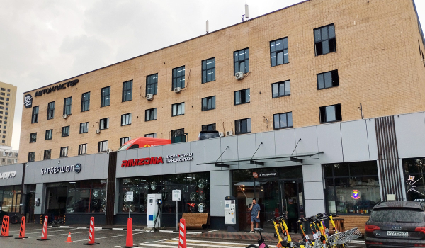 BAW выходит на российский рынок: внедорожник, минивэн и один дилер