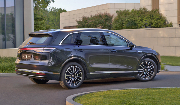 Huawei и SAIC анонсировали совместный кроссовер Shangjie H5