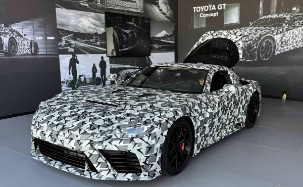 Будущий суперкар Toyota GT приехал на Фестиваль скорости