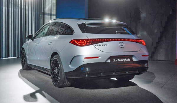 Новый Mercedes-Benz CLA: теперь универсал Shooting Brake