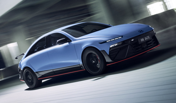 Показан драйверский Hyundai Ioniq 6 N со спецэффектами