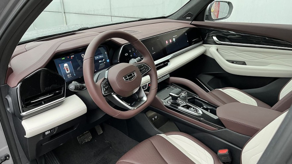 Exeed RX и компания: как купить премиальный кроссовер на выгодных условиях Exeed RX и компания: как купить премиальный кроссовер на выгодных условиях