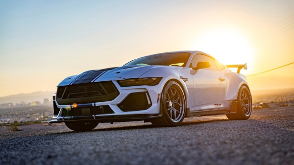 Трековый толстяк: представлен Shelby Super Snake-R на базе Ford Mustang Dark Horse