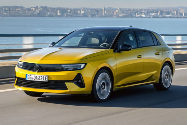 Гибридный Opel Astra променял «автомат» на «робот» и стал мощнее