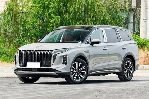 Новый Hongqi HS7 II второго поколения: объявлены российские цены Новый Hongqi HS7 II второго поколения: объявлены российские цены