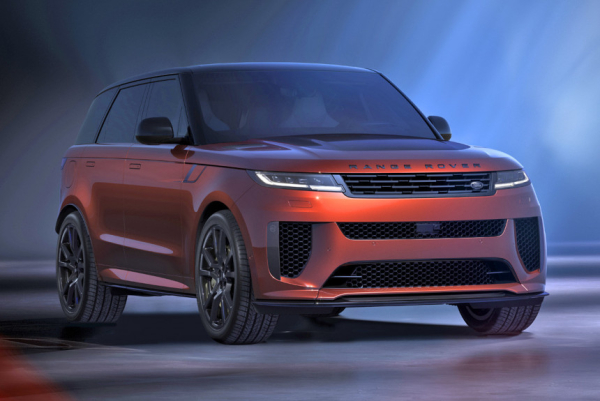 Range Rover Sport SV обрел облегченную спецверсию