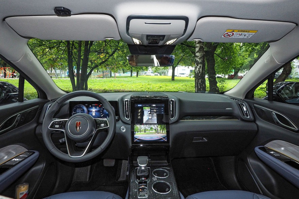 Покупаем Hongqi HS3: что это за автомобиль и почему именно он Покупаем Hongqi HS3: что это за автомобиль и почему именно он