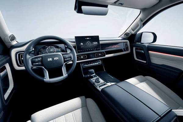 Внедорожник BAIC BJ60 предложили в России только с дизельным двигателем Внедорожник BAIC BJ60 предложили в России только с дизельным двигателем