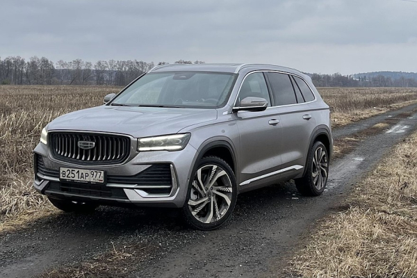 Exeed RX и компания: как купить премиальный кроссовер на выгодных условиях Exeed RX и компания: как купить премиальный кроссовер на выгодных условиях