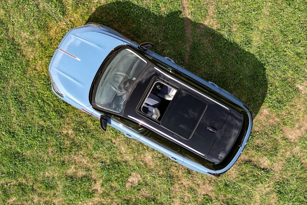 Покупаем Hongqi HS3: что это за автомобиль и почему именно он Покупаем Hongqi HS3: что это за автомобиль и почему именно он