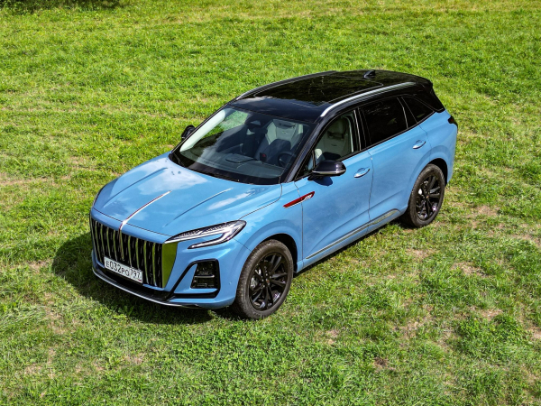 Покупаем Hongqi HS3: что это за автомобиль и почему именно он Покупаем Hongqi HS3: что это за автомобиль и почему именно он