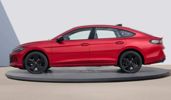 В рамках рестайлинга лифтбек VW Lamando L получил «горячую» GTS-версию