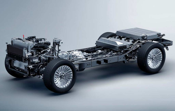 Tank 500 Hi-Charge: в России появится полноценная гибридная версия внедорожника Tank 500 Hi-Charge: в России появится полноценная гибридная версия внедорожника