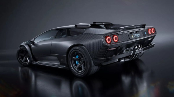 Eccentrica V12 Pacchetto Titano: трековый рестомод на базе Diablo