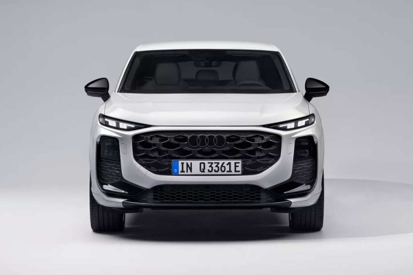 Для нового Audi Q3 стала доступна купеобразная версия Sportback Для нового Audi Q3 стала доступна купеобразная версия Sportback