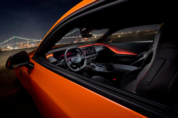 В гамме нового Dodge Charger появилась бензиновая версия Sixpack