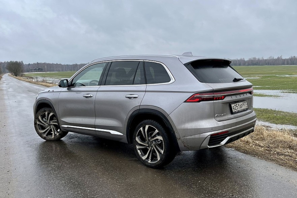 Exeed RX и компания: как купить премиальный кроссовер на выгодных условиях Exeed RX и компания: как купить премиальный кроссовер на выгодных условиях