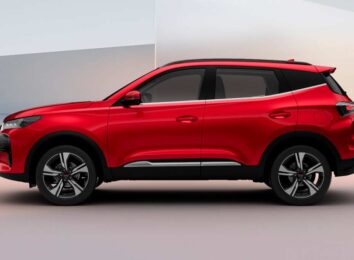 В России стартовали продажи компактного кроссовера Tenet T4