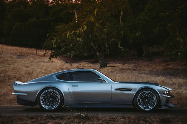 Совсем другая Octavia: стероидный рестомод от Ringbrothers на базе Aston Martin DBS Совсем другая Octavia: стероидный рестомод от Ringbrothers на базе Aston Martin DBS