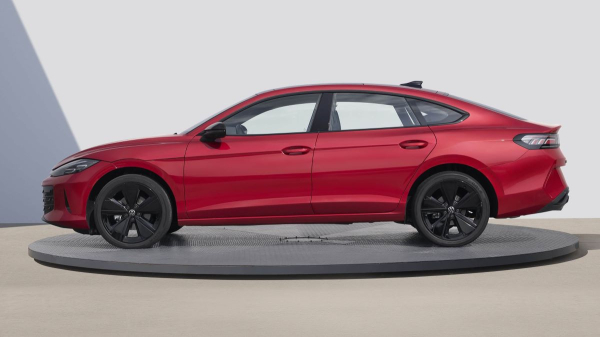 Лифтбек Volkswagen Lamando L: рестайлинг и топ-версия GTS