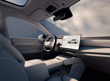 Шведы рассекретили дальнобойный гибридный кроссовер Volvo XC70 2026 Шведы рассекретили дальнобойный гибридный кроссовер Volvo XC70 2026
