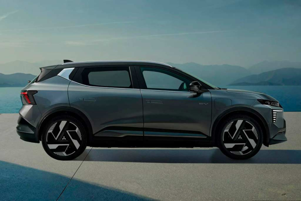 Электрический Mitsubishi Eclipse Cross EV оказался перелицованной копией Renault Scenic