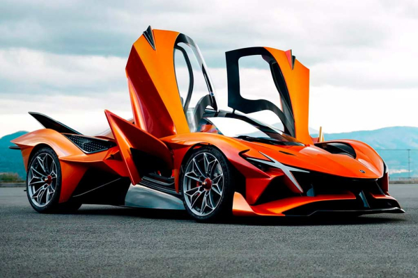 Немцы частично рассекретили экстравагантный трековый суперкар Apollo Evo