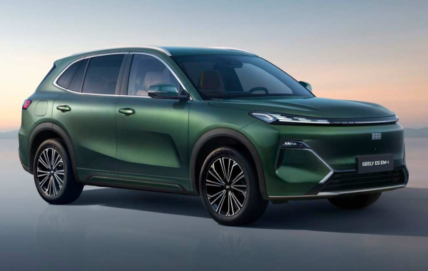 Гибридный кроссовер Geely Galaxy Starship будет продаваться в России под именем «EX5 EM-i»