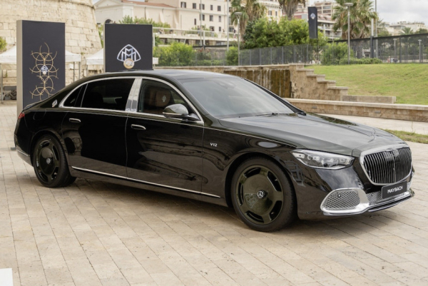 Mercedes-Maybach V12 Edition: с добавлением золота Mercedes-Maybach V12 Edition: с добавлением золота