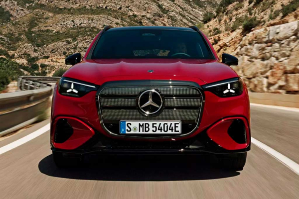 Mercedes-Benz GLC EQ: электрический кроссовер с массивным грилем