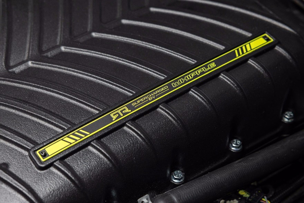 Ford Mustang RTR Spec 5: карбоновый обвес в стиле киберпанк, 882 л.с., можно выбрать МКП