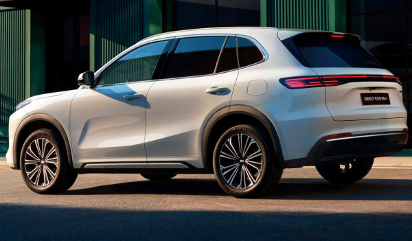 Гибридный кроссовер Geely Galaxy Starship будет продаваться в России под именем «EX5 EM-i»