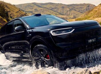 Китайцы рассекретили трехрядный кроссовер 2026 Aito M7 II второго поколения